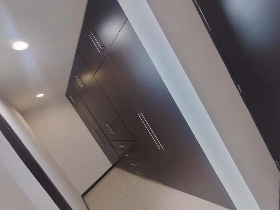 Vestidor y clósets
